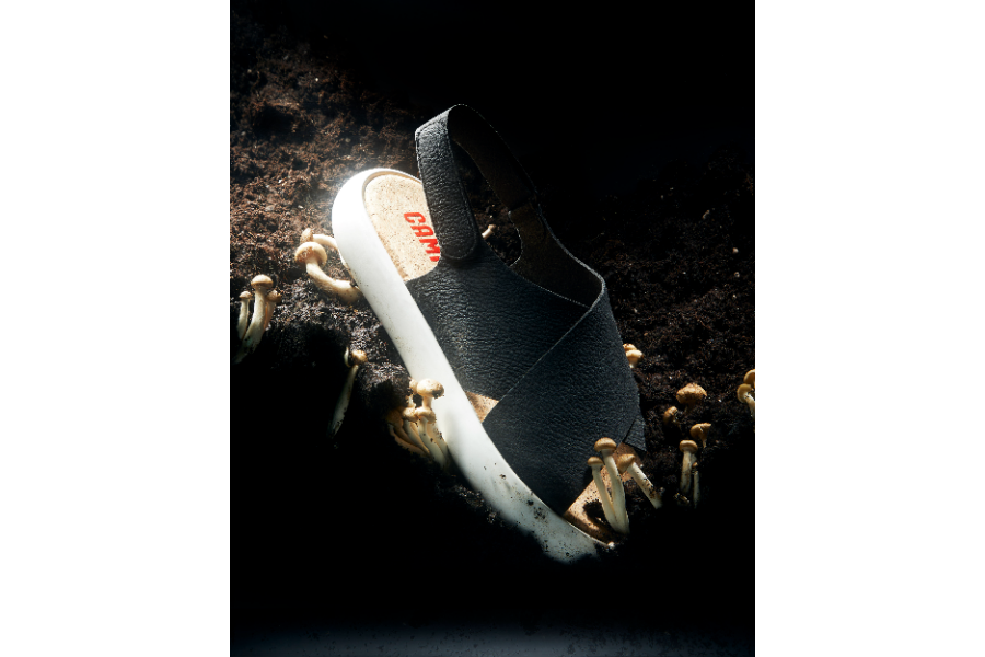 【ほぼ新品⭐️】CAMPER Pelotas Flota Up ブラック サンダル カンペール CAMPER PELOTAS FLOTA / サンダル （ブラック
